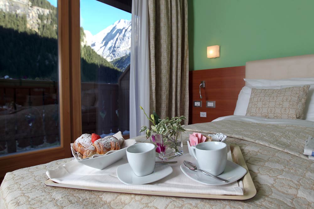 Petit-déjeuner avec vue